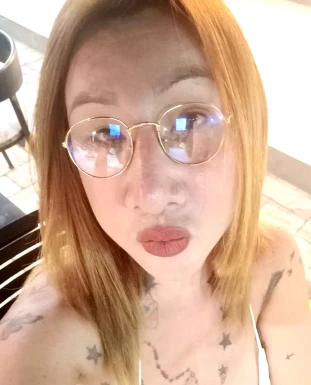 Women from Philippines for dating / Ladies from Philippines for dating