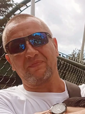 Foreign men for dating